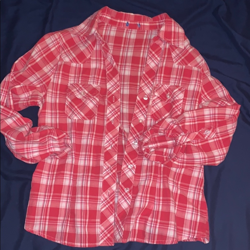 Small red flannel elbow length top